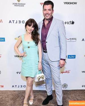 Zooey Deschanel photo #0053
