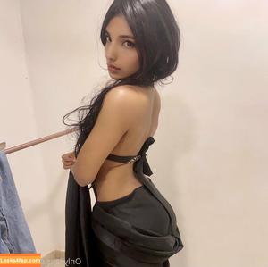 zorilee photo #0034