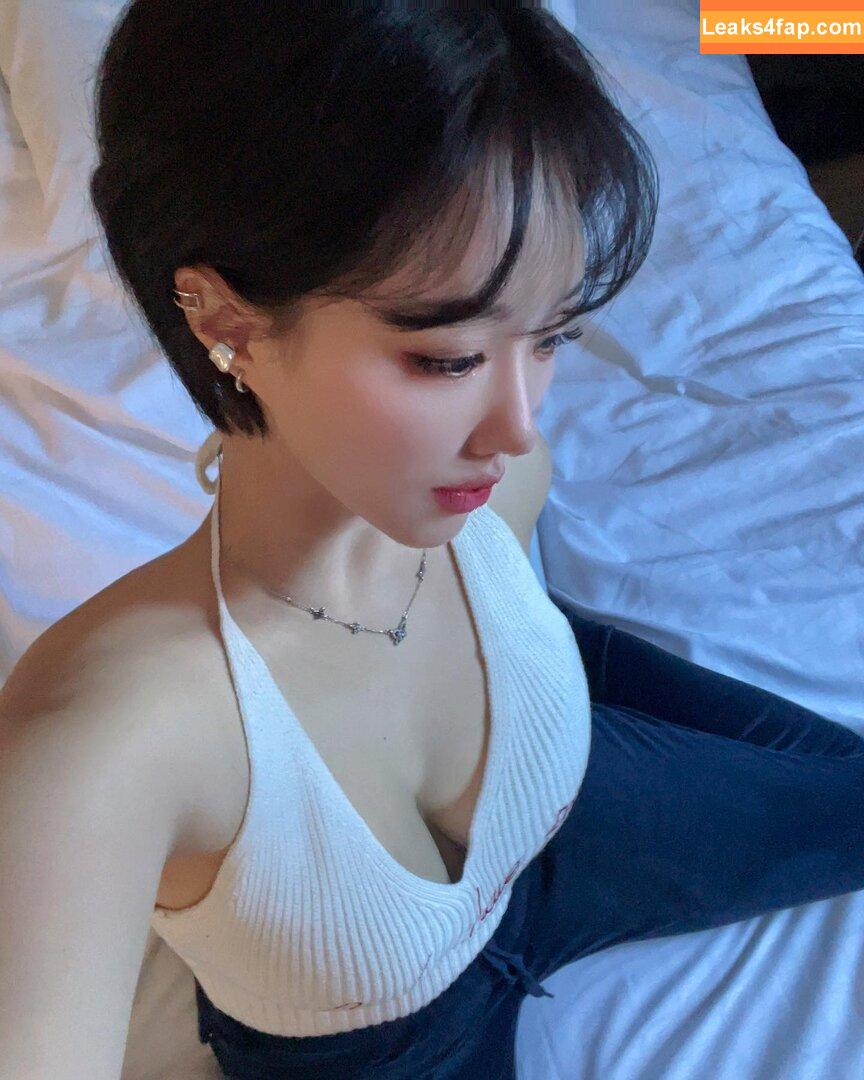 zszszsxxcy / https: leaked photo photo #0008