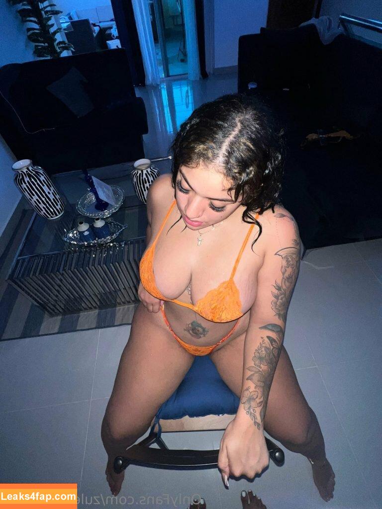 Zuleika Paulino /  leaked photo photo #0018