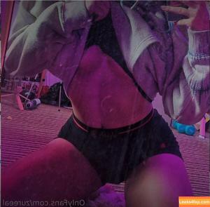 Zureeal photo #0351