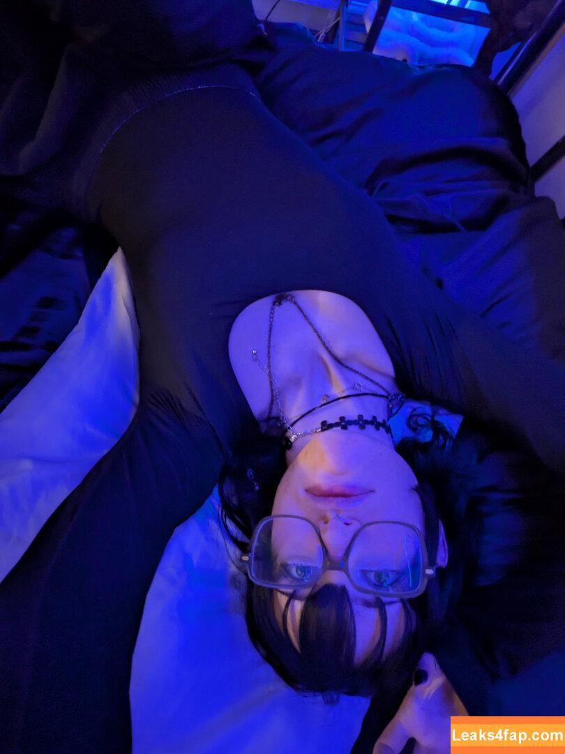 Zz.eazoning / zzeazoning leaked photo photo #0038