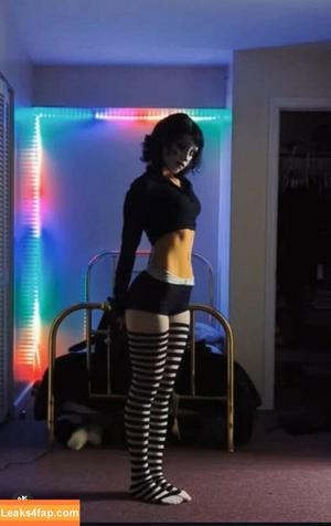 Zz.eazoning photo #0002