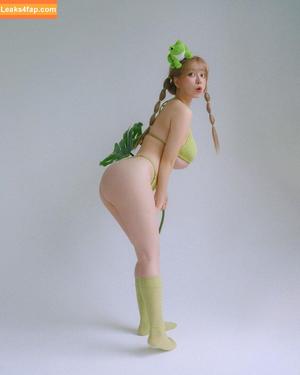 ZziZzi photo #0221